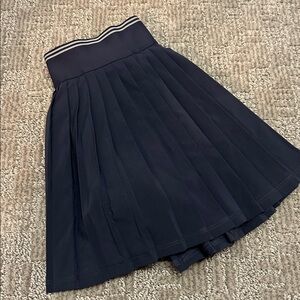 Navy Pleated Girls Athleta Skort, M